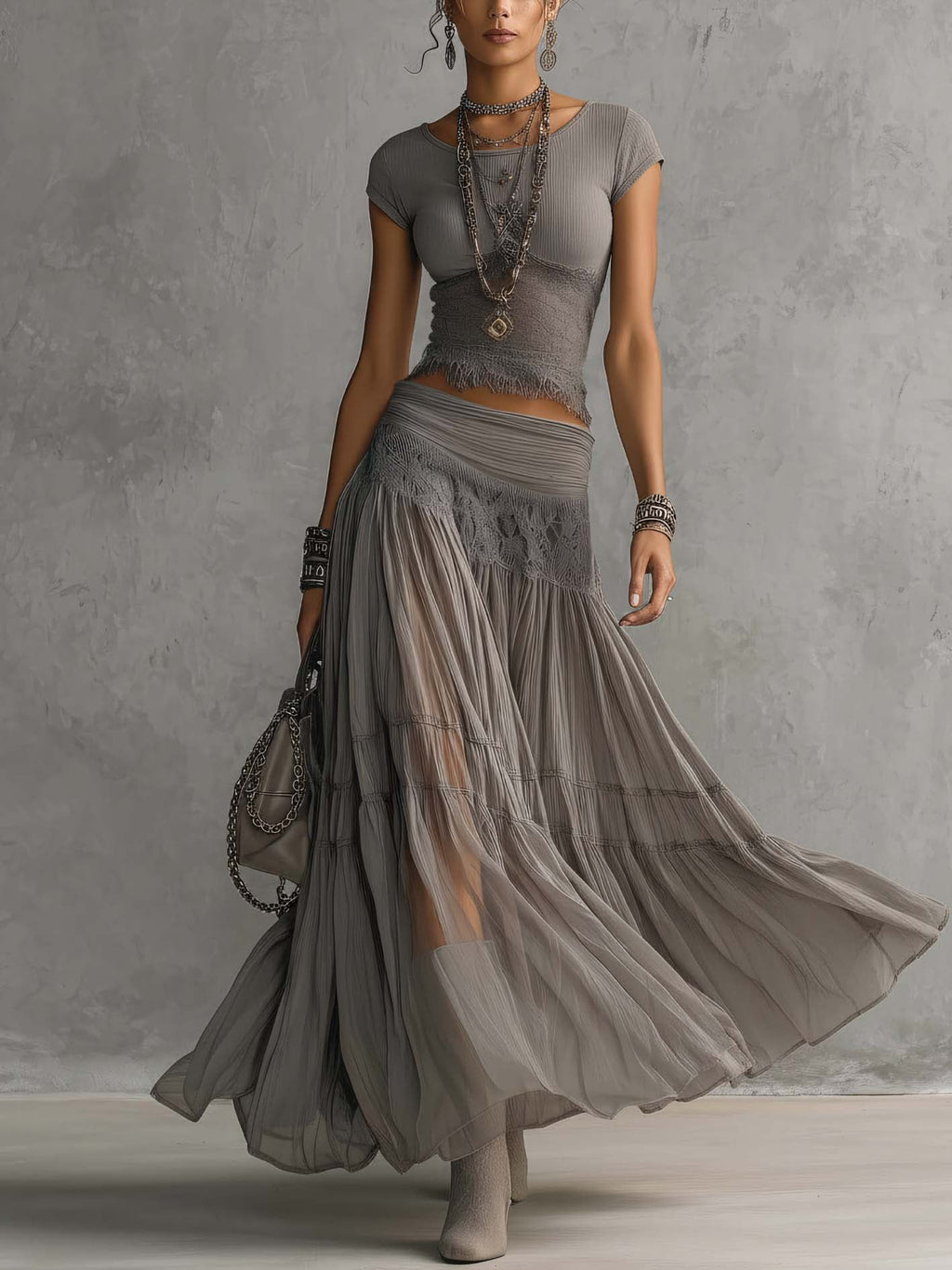 Elena | Set con top in pizzo e gonna maxi plissettata