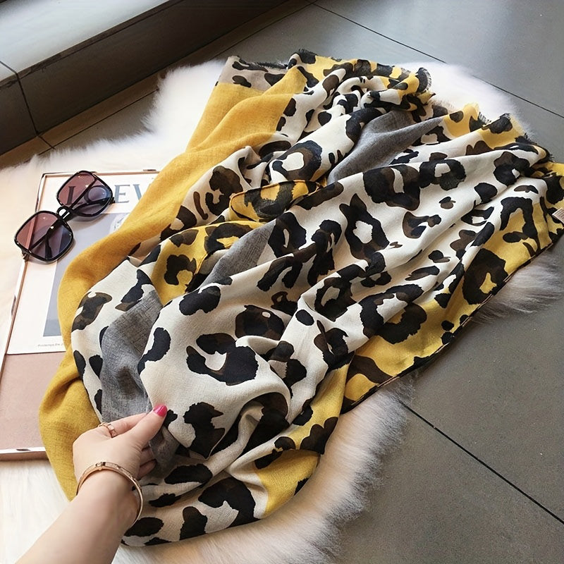 Lässiger Schal Mit Leopardenmuster