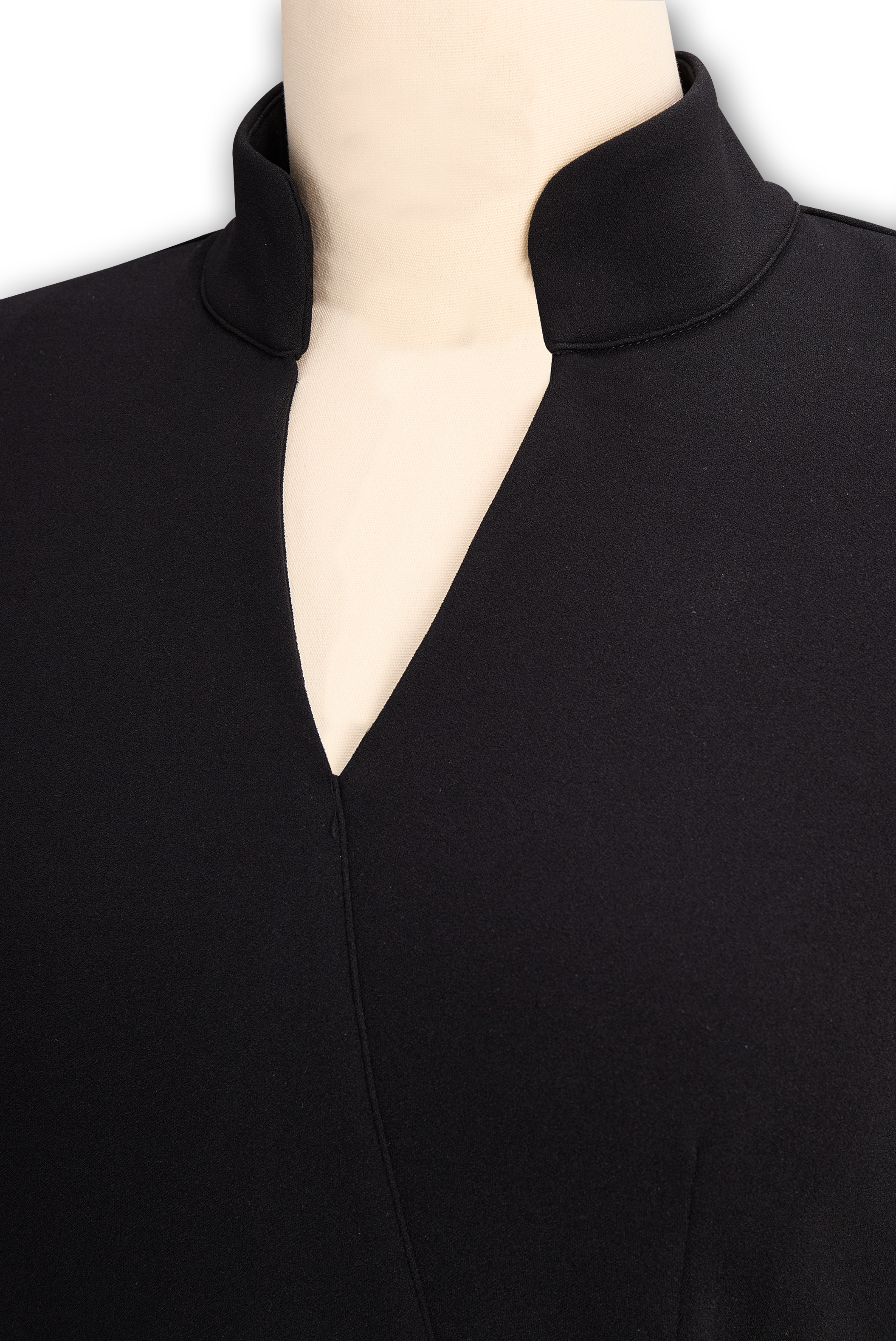 Abito tubino nero elegante con cintura e collo alla coreana