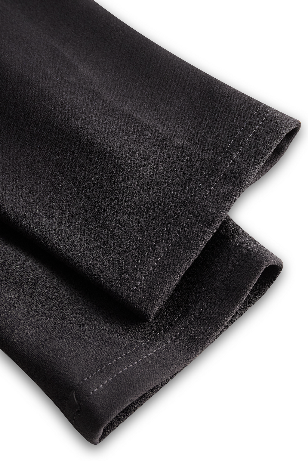 Abito tubino nero elegante con cintura e collo alla coreana