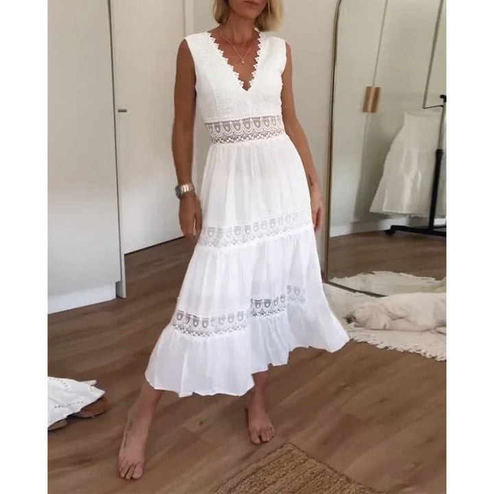 María | Vestido Elegante de Encaje con Escote en V