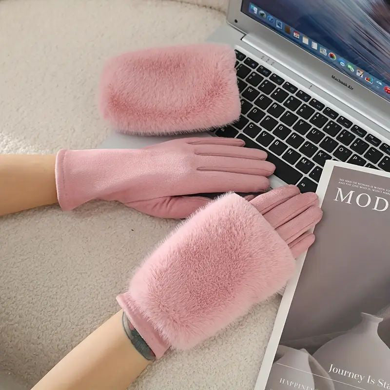 Warme Plüschhandschuhe