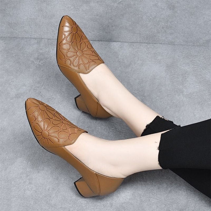 Carmen | Zapatos elegantes con relieve floral