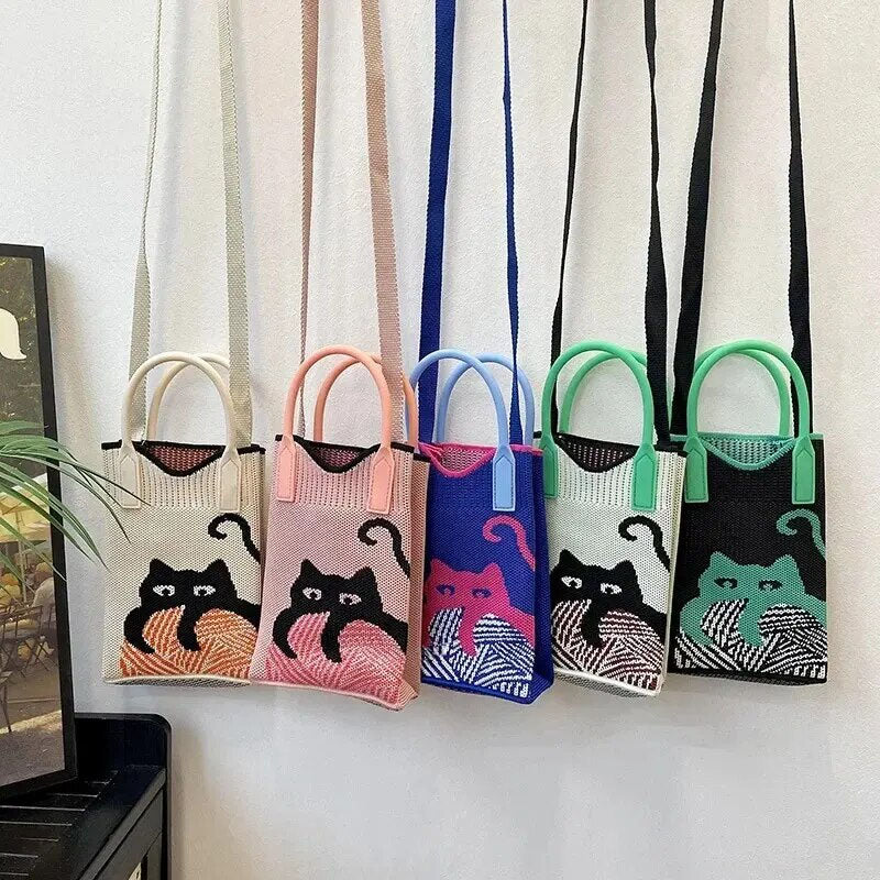 Gestrickte Tasche Mit Cartoon-Katze