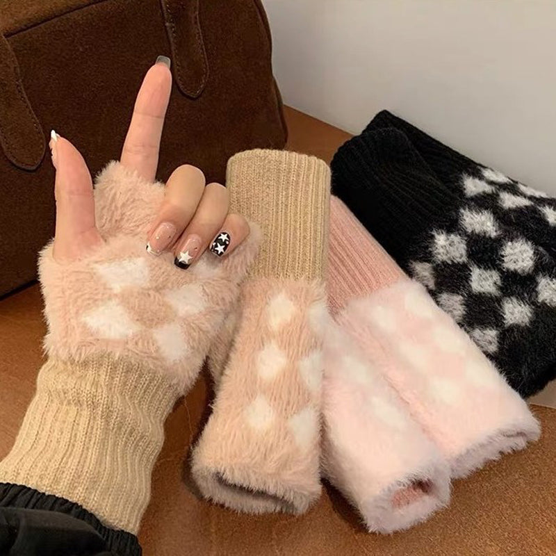 Warme Plüschhandschuhe