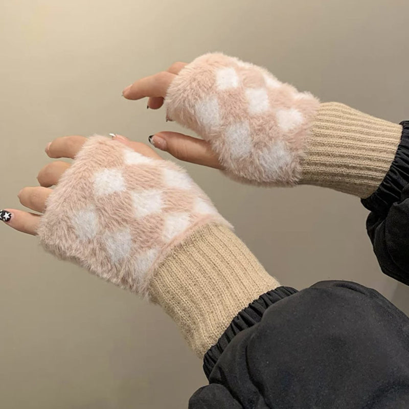 Warme Plüschhandschuhe