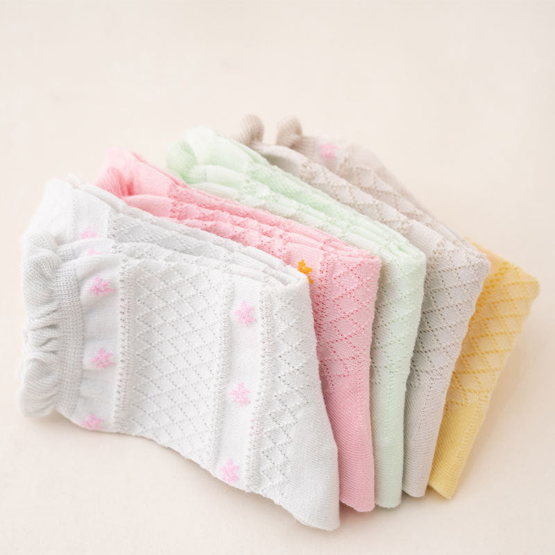 Atmungsaktive Blumensocken