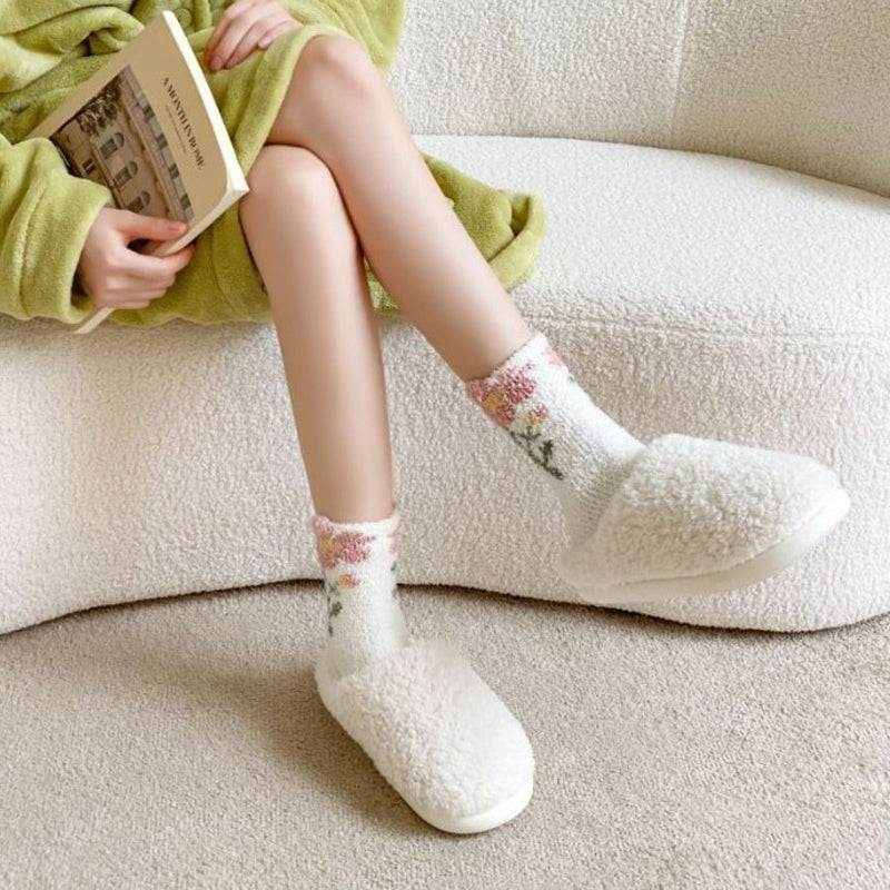 Warme Blumensocken