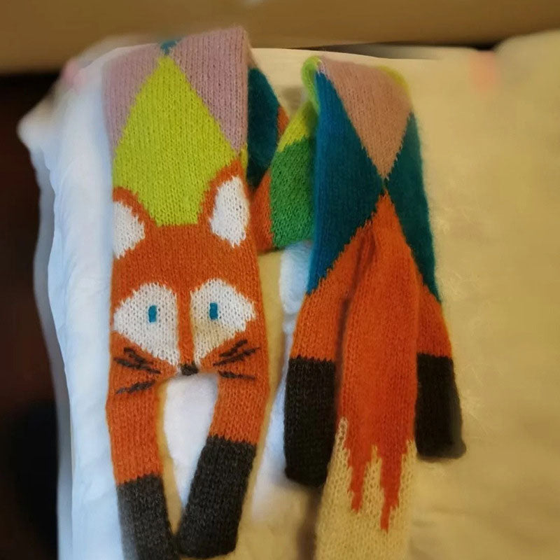 Warmer Fuchs-Strickschal