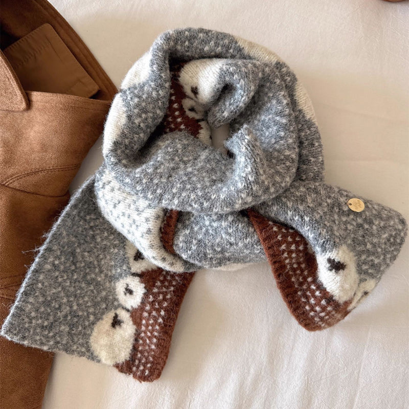 Warmer Schal Mit Schafsmuster