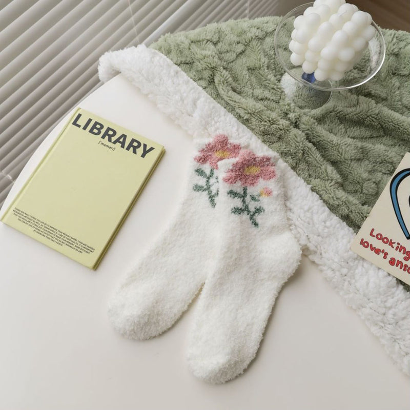 Warme Blumensocken
