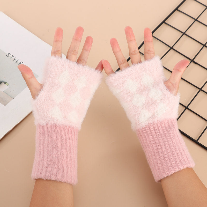 Warme Plüschhandschuhe