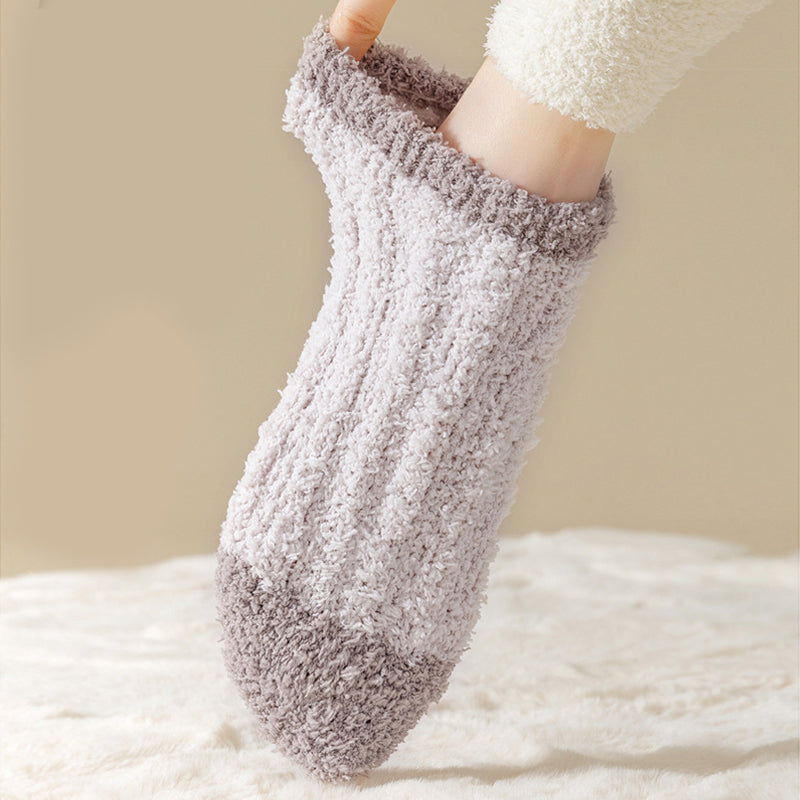 Warme Plüschsocken