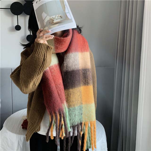 Bunter Karierter Warmer Schal