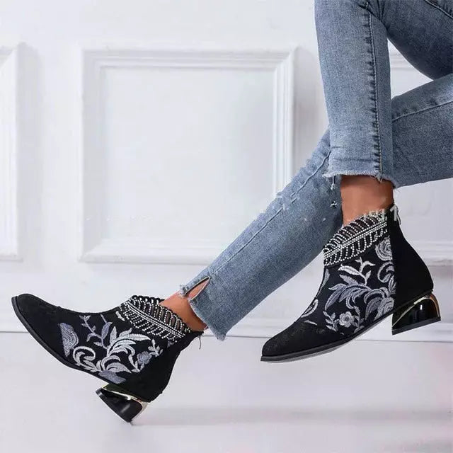 Vintage Bestickte Stiefeletten